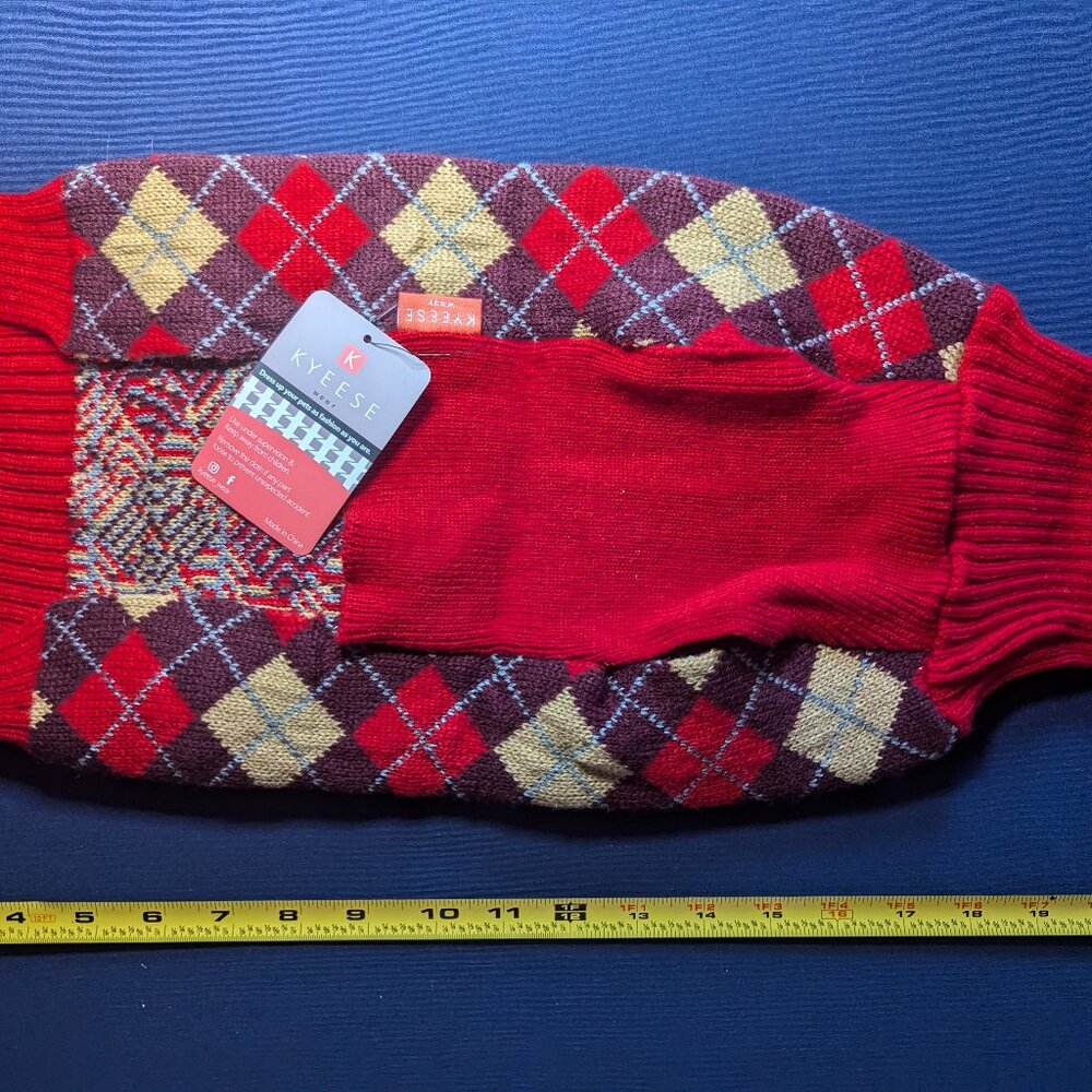 KYEESE Dog Sweater - NEW